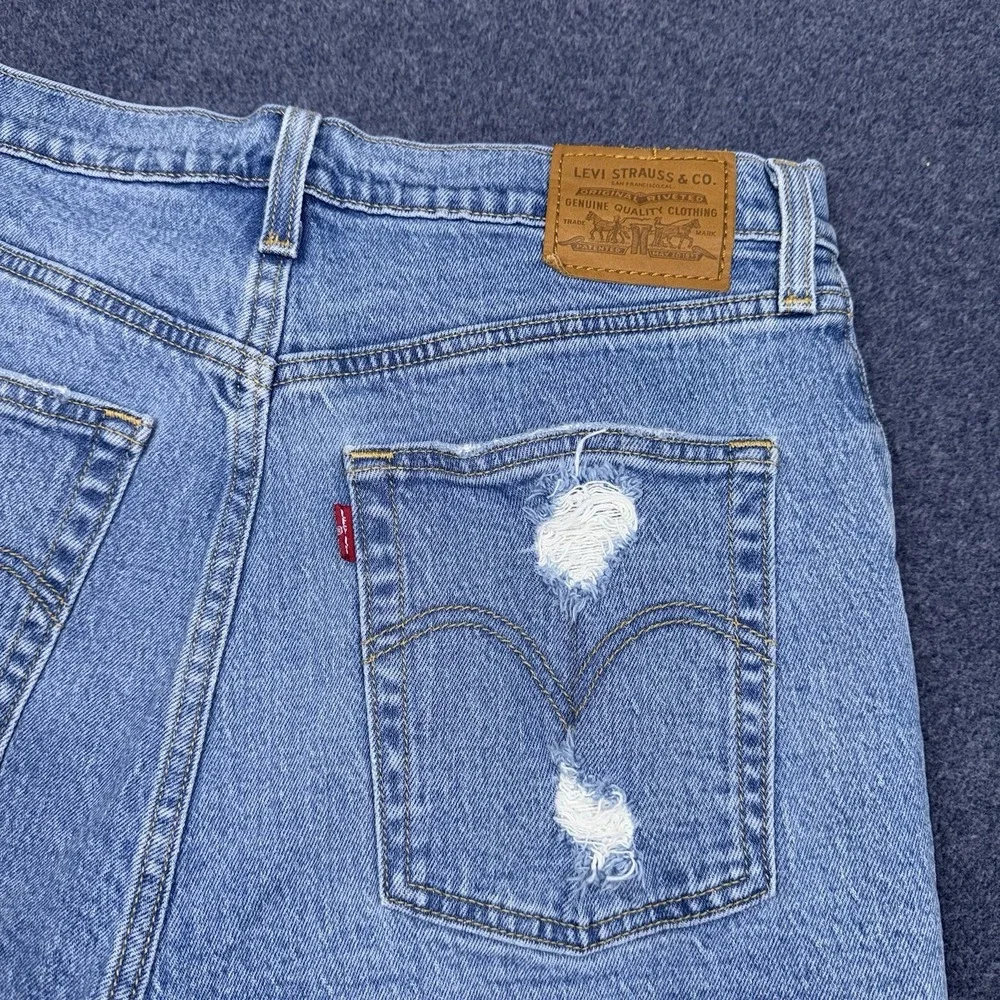 Levis Shorts Womens Sz 31 Blue High Rise Denim Ribcage Button Fly Cut Off Frayed